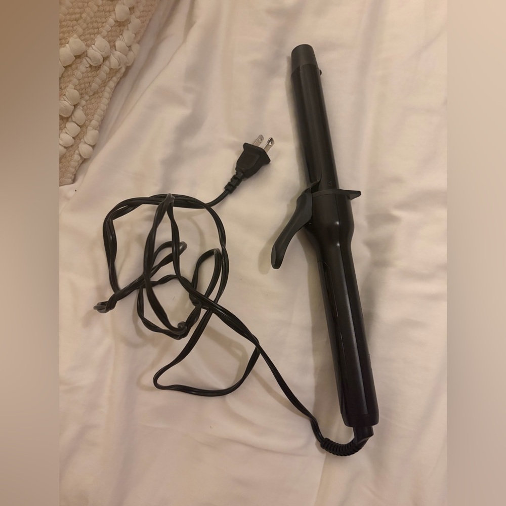 Conair Infiniti pro 1 inch digital curling iron